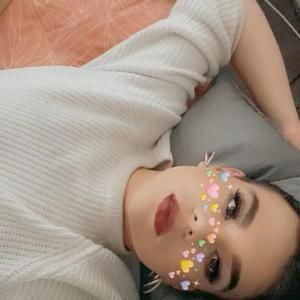 Meet your Posher, Dennis